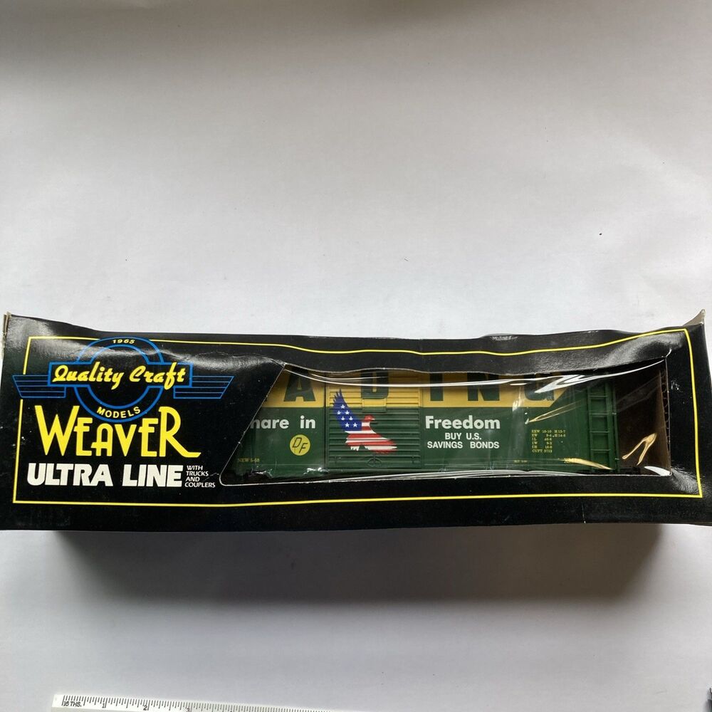 Weaver O Scale Reading PS-1 Boxcar “Share in Freedom” 3-RAIL #3095